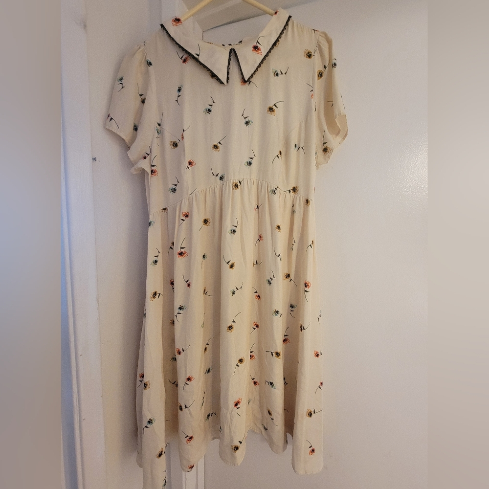 Top Shop Floral Cream Maternity Dress